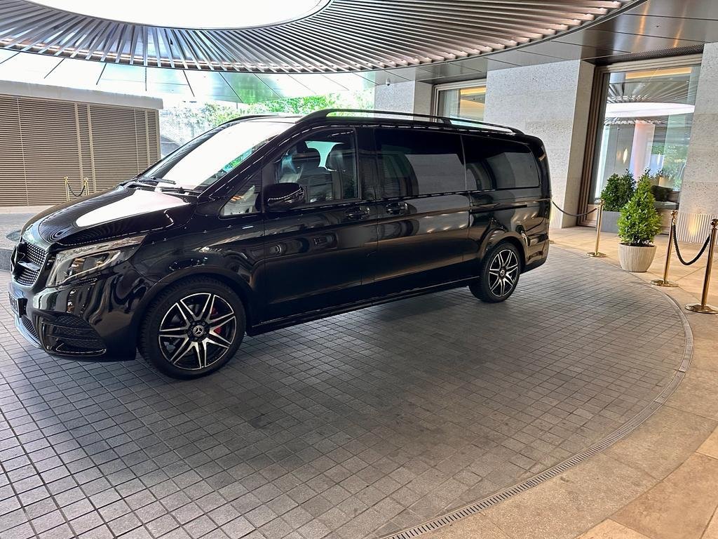 Mercedes-VClass-Black